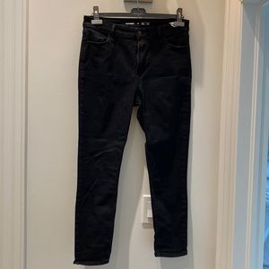Old Navy Black Super Skinny Jeans size 10